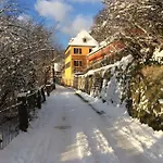 Dichterhaus * دريسدن